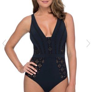 NWT: Profile by Gottex Kiss and Tell one piece